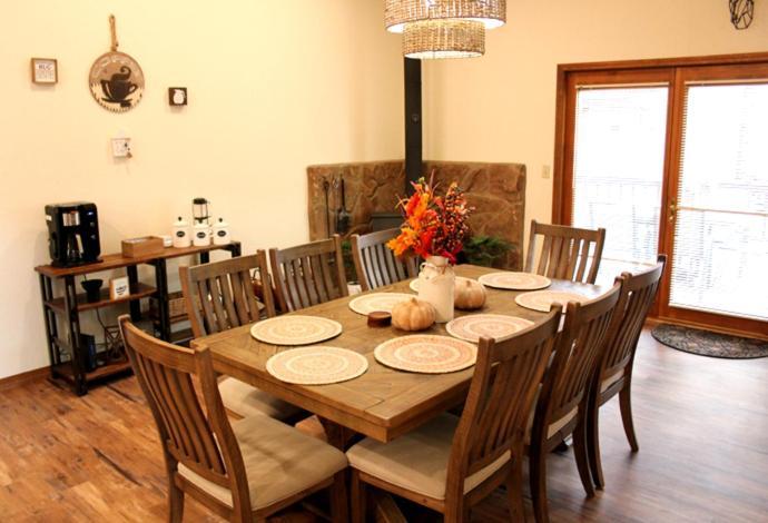 Kathys Cabin, King Bed, Hot Tub, Near-Nau & Downtown Attractions, Perfect Year-Round Mountain Getaway Flagstaff Ngoại thất bức ảnh