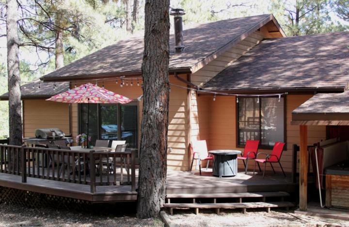 Kathys Cabin, King Bed, Hot Tub, Near-Nau & Downtown Attractions, Perfect Year-Round Mountain Getaway Flagstaff Ngoại thất bức ảnh